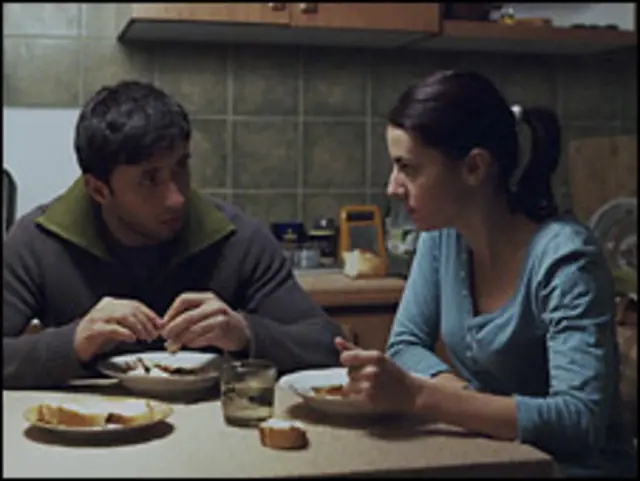 Кадр из фильма "Полицейский, прилагательное"