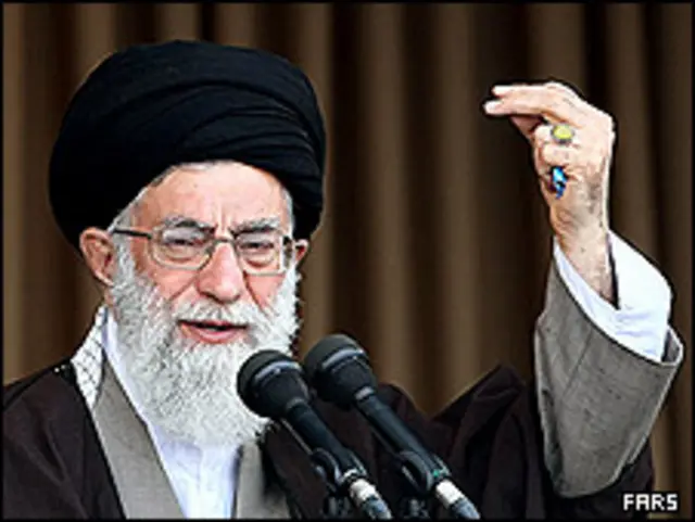 آیت الله خامنه ای