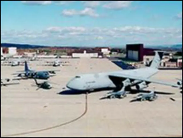 Sân bay quân sự Stewart là một trong các mục tiêu của nhóm khủng bố.