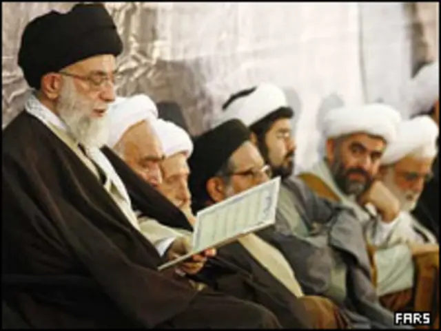 آیت الله خامنه ای