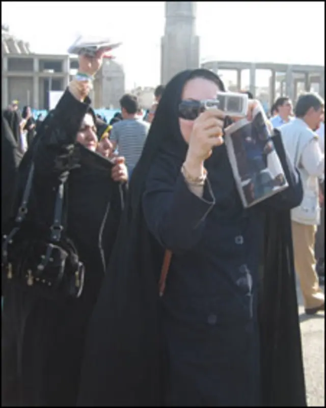 ایران کے انتخابات میں نوجوان بھی انتہائی سرگرم ہیں