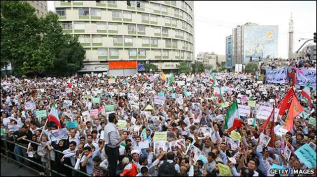 Biểu tình ủng hộ đối lập tại Iran