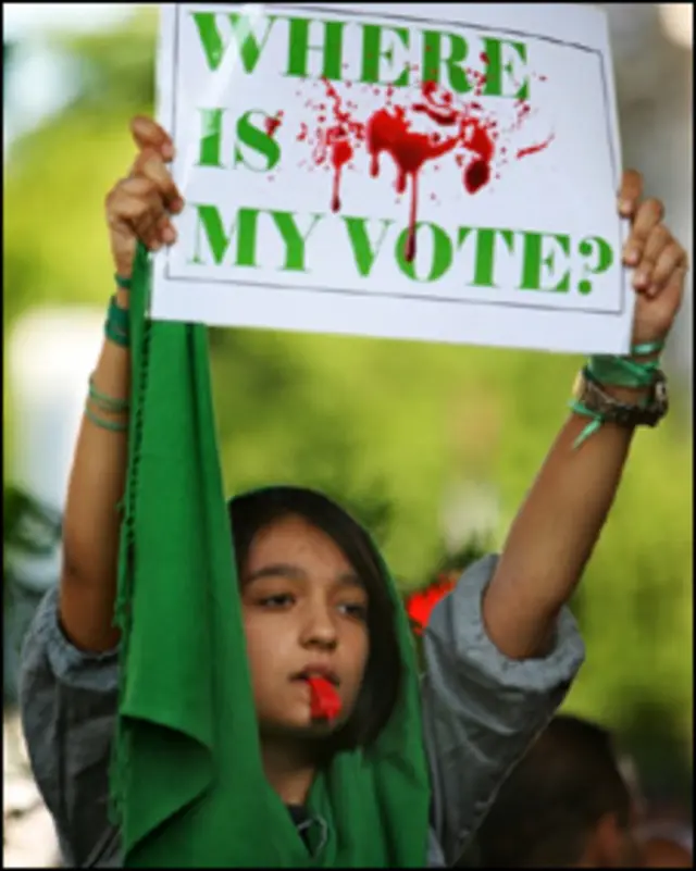 انتخآبات کے بعد لوگوں کا احتجاج اور سوال ’میرا ووٹ کہاں ہے؟‘