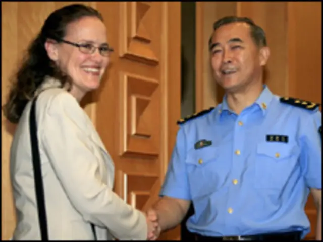 Trợ lý Bộ trưởng Quốc phòng Mỹ họp với Trung Quốc hồi tháng Sáu, có bàn về Biển Đông