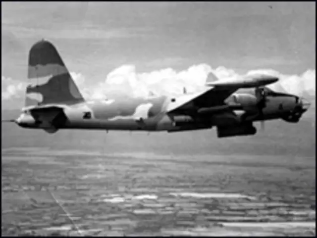 Nguồn: US Navy via Albert Grandolini