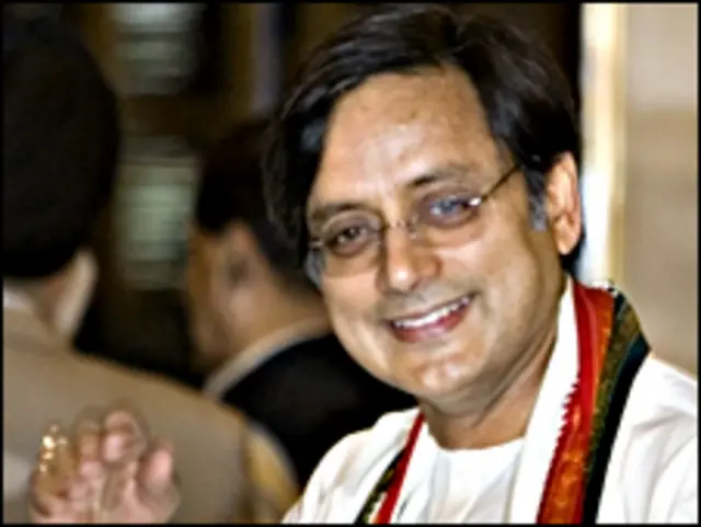 शशि थरूर