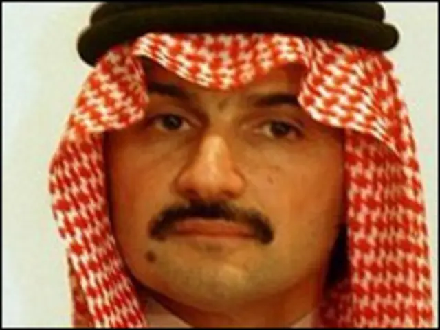 شہزادے خالد نے اپنے بھائی شہزادے ولید بن طلال کی مذمت کرتے ہوئے کہا کہ وہ بدی کو عام کر رہے ہیں اور شرعیت کے قوانین کی خلاف ورزی کر رہے ہیں۔