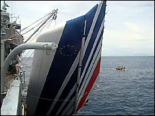 حطام طائرة ايرباص الفرنسية