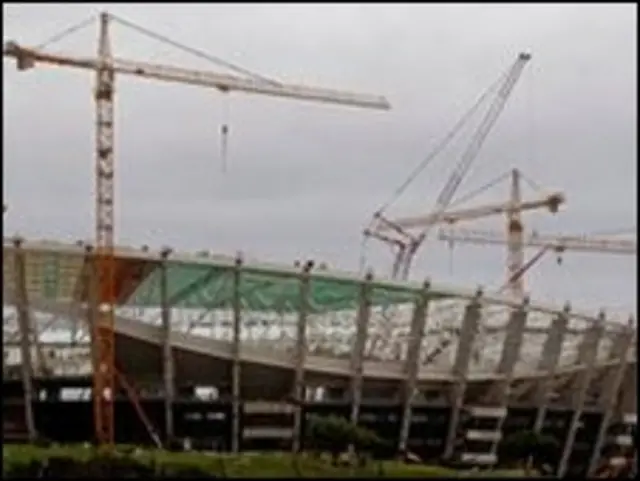 ملعب تحت الانشاء في جنوب افريقيا