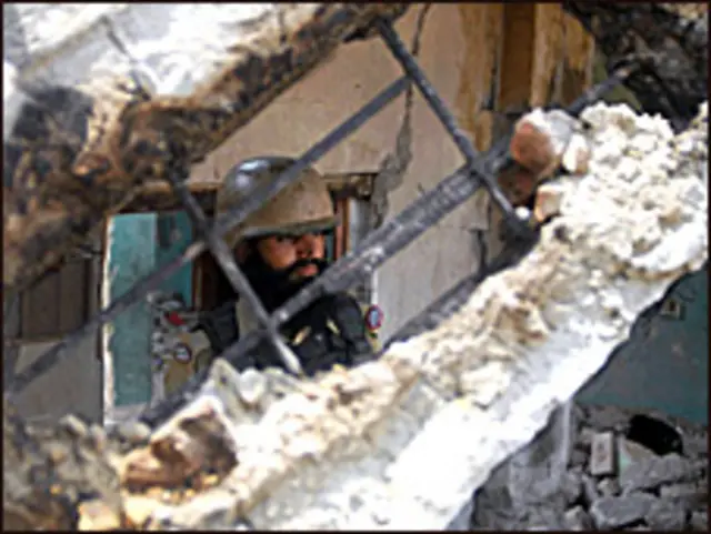 पाकिस्तानी सुरक्षाबल (फ़ाइल फ़ोटो)