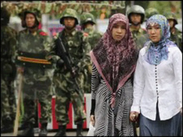 Người Uighur (Hồi giáo Tân Cương) (AP)