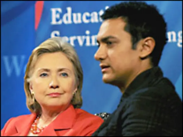 ہلری کلنٹن اور عامر خان