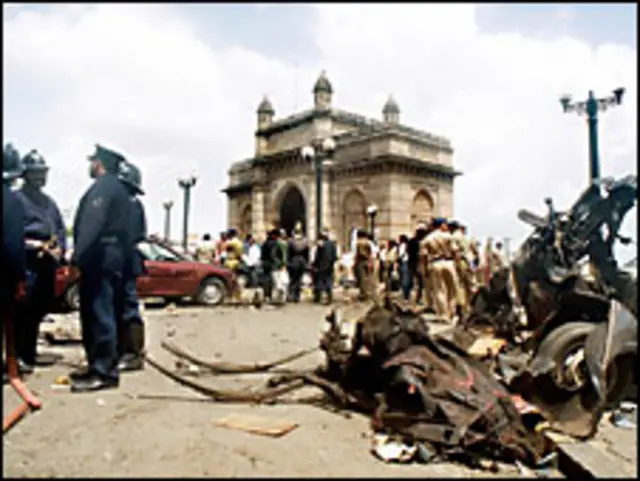 मुंबई में 2003 का विस्फोट
