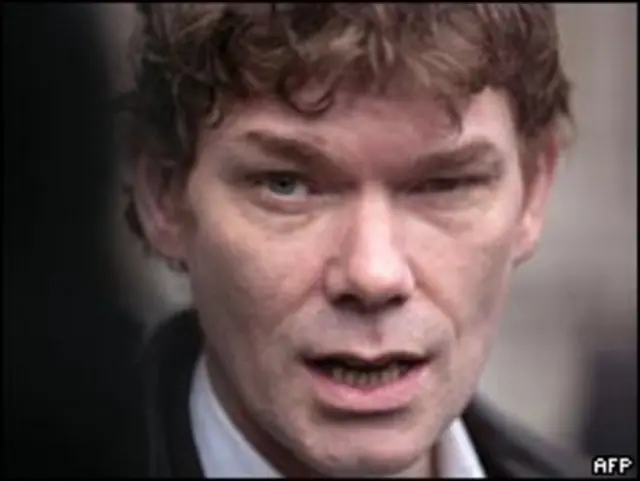 Гари Маккиннон