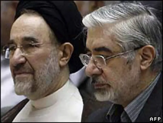 Hai ông Mousavi và Khatami