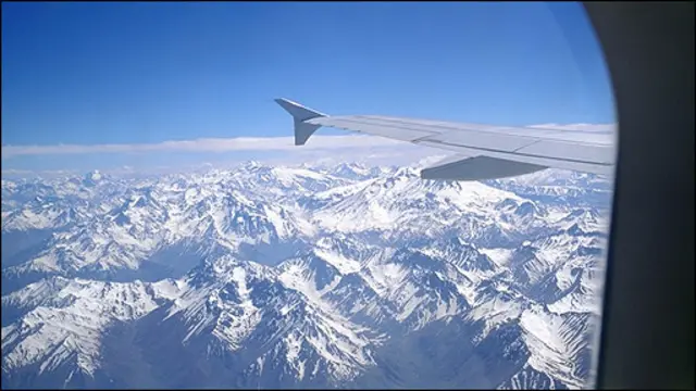Los Andes, vistos desde un avión.