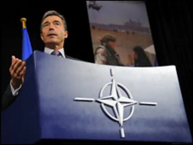 مسٹر رسموسن نے کہا ہے کہ نیٹو فوج اس وقت تک افغانستان میں موجود رہے گی جب تک وہاں اس کی ضرورت ہو