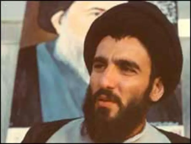 آقای شاهرودی به درخواست آیت الله خمینی به ایران آمد و تدریس علوم دینی را در این کشور آغاز کرد