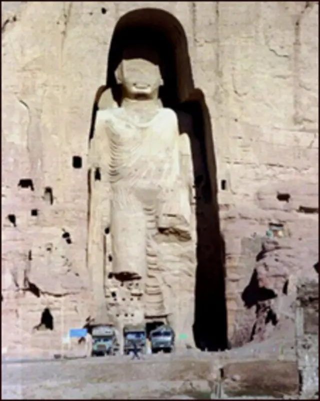 बामियान प्रतिमाओं को तालेबान ने उड़ा दिया था
