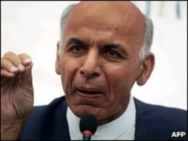 Ghani é um acadêmico da área de antropologia