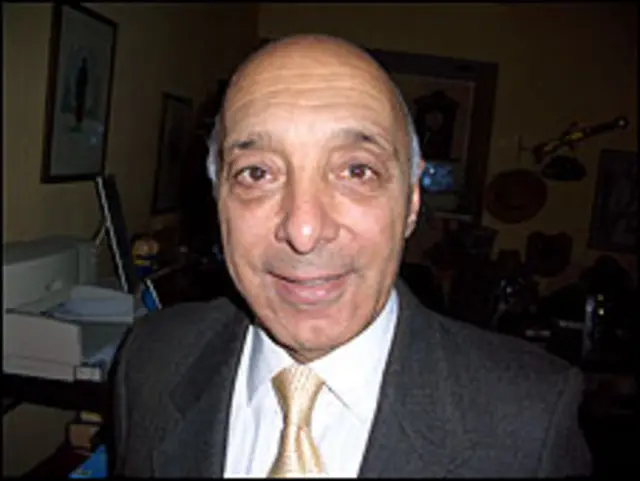 Dr. Minotti, médico homeópata