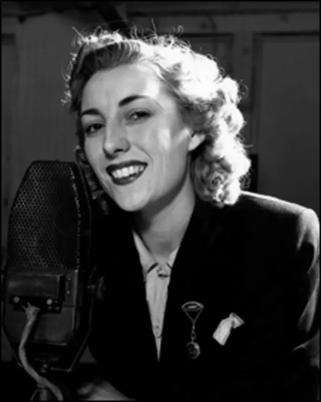 Вера Линн в 1941 году