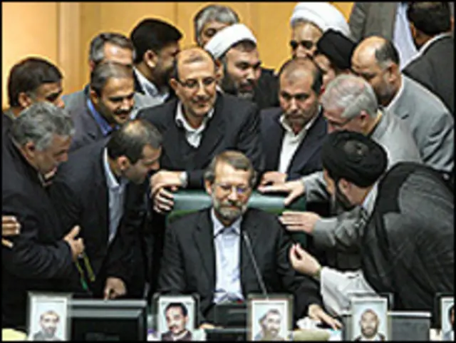 لاریجانی و چند نماینده