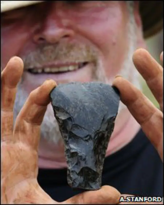 Церемониальный топор, найденный на острове Пасхи