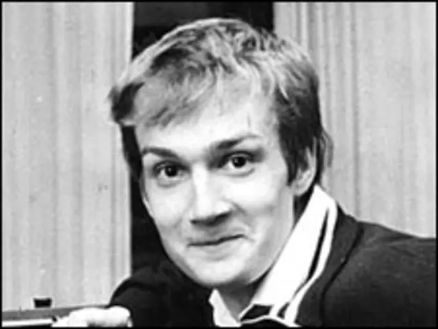 Дмитрий Холодов (фото с сайта "Мемориал погибших журналистов)