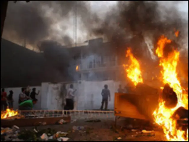 इस रिपोर्ट की कार्रवाई रिपोर्ट में सांप्रदायिक दंगों के ख़िलाफ़ विशेष क़ानून बनाने का प्रस्ताव है.