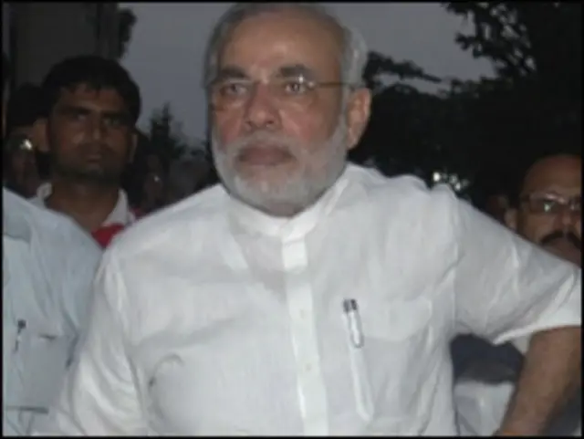 नरेंद्र मोदी