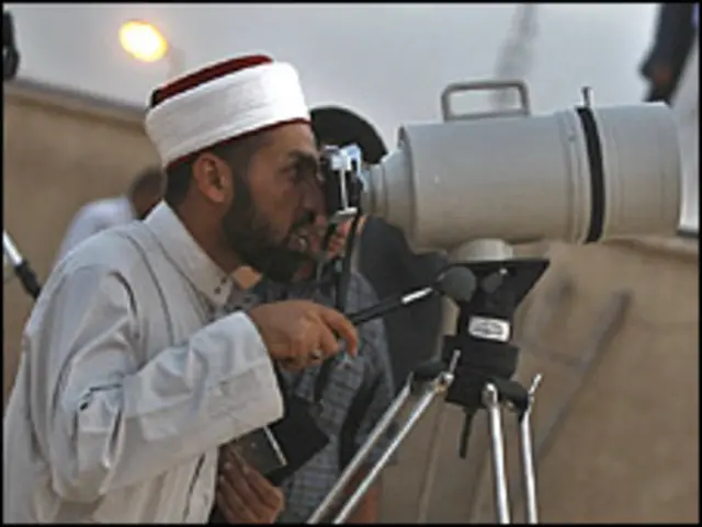 رویت هلال ماه