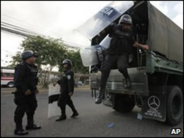 Policía en Honduras