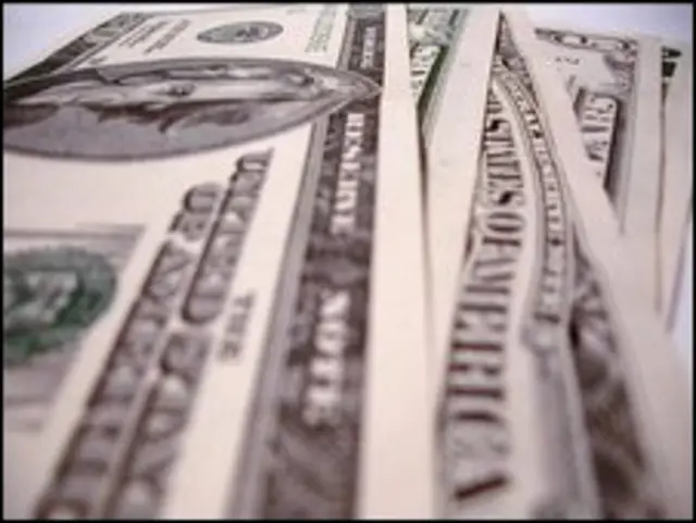 IMF sửa lại tăng trưởng kinh tế toàn cầu năm 2010 từ 2,5% lên 3%. 