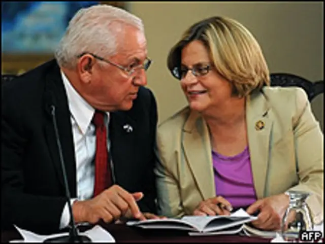 Roberto Micheletti y Ileana Ros-Lehtinen