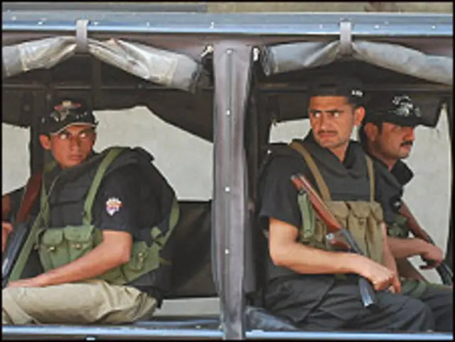 پاکستاني پولیس