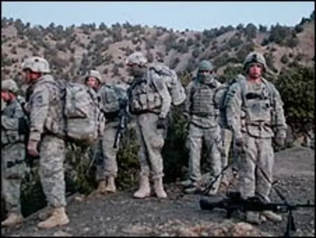 افغانستان میں امریکی کمانڈر مزید فوج افغانستان بھیجنے کا مطالبہ کر رہے ہیں