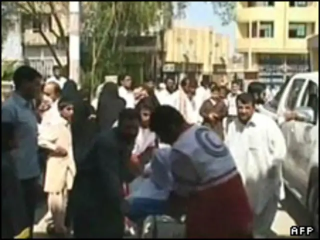 انتقال زخمی بمب گذاری پیشین