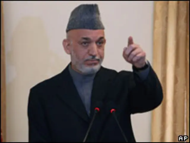 صدر کرزئی کے مطابق اچانک تبدیلیاں انتخابات اور ملک کے لیے سودمند نہیں ہوں گی