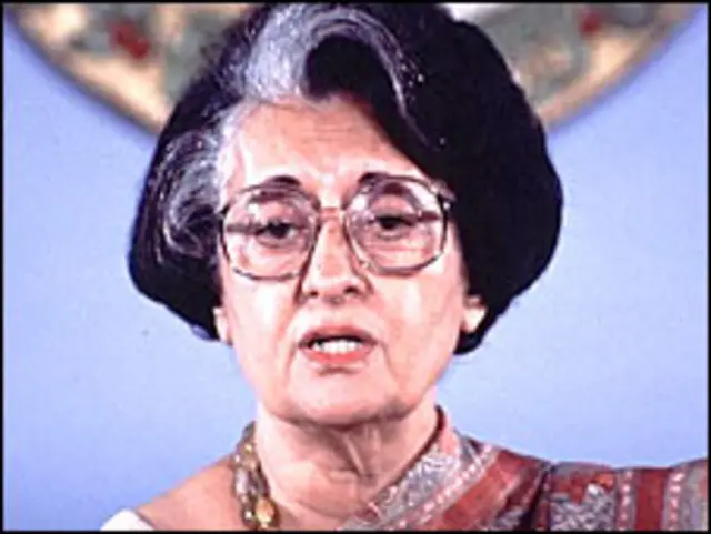 इंदिरा गांधी