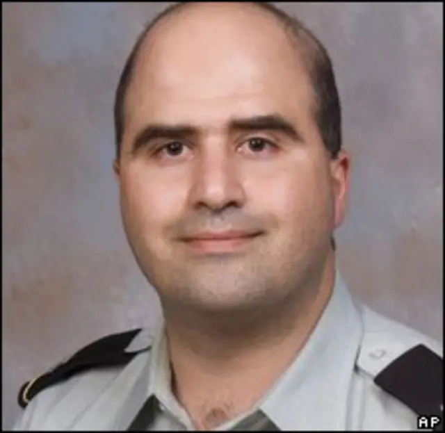 المشتبه فيه نضال مالك حسن