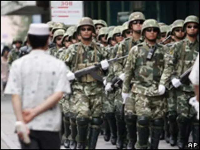 На улицах Урумчи