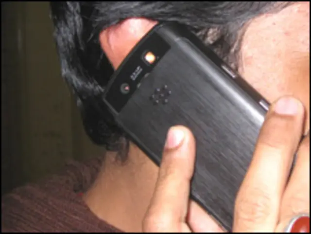 موبائل کمپنیاں نہ صرف اپنے ڈیلروں کو جوابدہ بنائیں بلکہ اس سلسلے میں اشتہاری مہم بھی چلائیں: پولیس