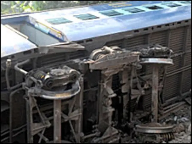 पटरी से उतरी ट्रेन (फ़ाइल फ़ोटो)