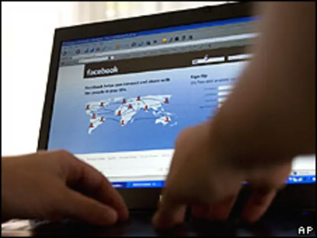 Страница Facebook