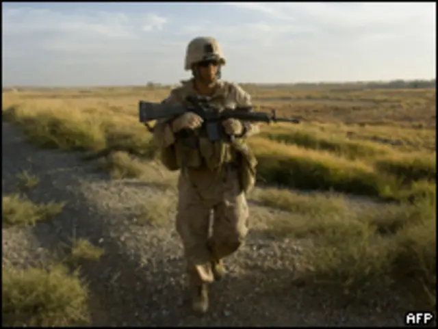 Tropas estrangeiras ajudam a manter segurança no Afeganistão