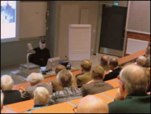 Професор Лааксонен