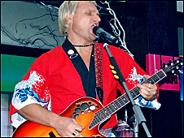 Олег Скрипка