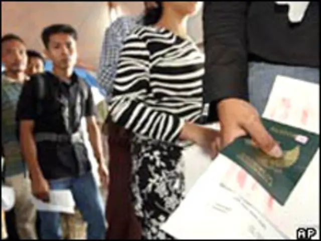 Tenaga kerja Indonesia di Malaysia