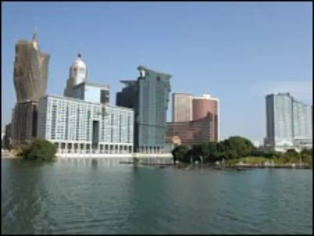 澳门赌场林立（BBC中文网图片，2009年11月）
